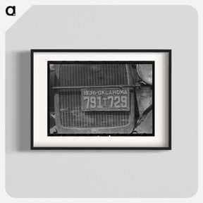 アートポスター-Radiator and license of Oklahoma cotton picker's car - ドロテア ラング Poster.