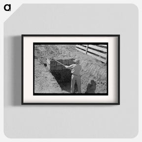 アートポスター-Loading Silage Near Weslaco
 - ラッセル リー Poster.