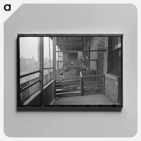 アートパネル-Sharecropper Cabin Window
 - ラッセル リー Canvas.