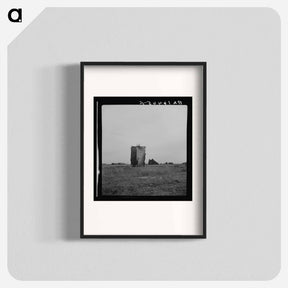 アートポスター-Unsanitary privy in potato pickers' camp near Shafter, California - ドロテア ラング Poster.