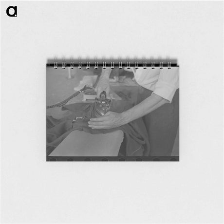 アートメモ帳-Cutting Out the Uppers
 - ラッセル リー Memo.