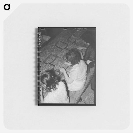 アートメモ帳-Tenant Purchase Farm Home
 - ラッセル リー Memo.