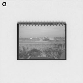 アートメモ帳-Untitled photo, possibly related to: Entrance to Nyssa Farm family labor camp, FSA (Farm Security Administration) mobile unit number 1, just established before opening of beet season. Near Nyssa, Ore - ドロテア ラング Memo.