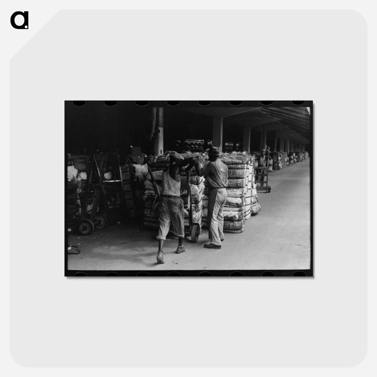 アートポストカード-Cotton Bale Weighing
 - ラッセル リー Postcard.