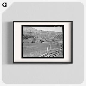 アートポスター-Carlock farmstead, Ola self-Help sawmill co-op - ドロテア ラング Poster.