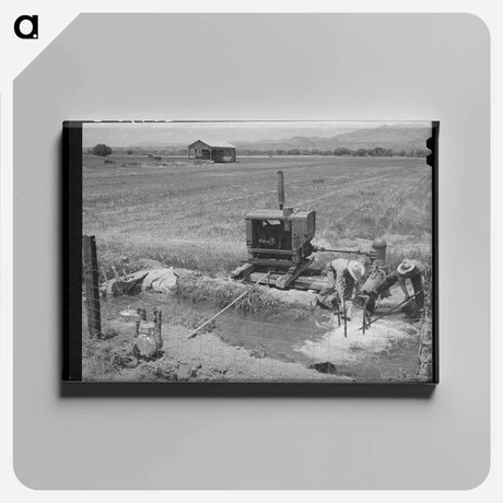 アートパネル-Manhole Construction at Migrant Camp
 - ラッセル リー Canvas.