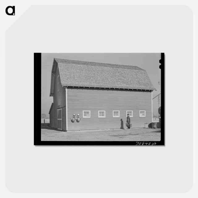 アートポストカード-Farmer and His Barn
 - ラッセル リー Postcard.
