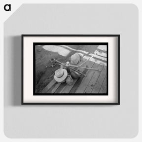 アートポスター-Belongings at Nyssa Camp
 - ラッセル リー Poster.