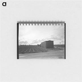 アートメモ帳-Freight car converted into house in "Little Oklahoma," California - ドロテア ラング Memo.