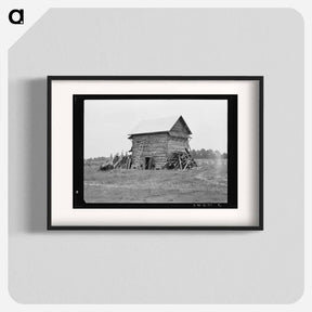 アートポスター-Tobacco barn without front shelter - ドロテア ラング Poster.
