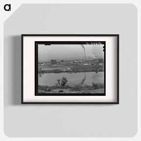 アートポスター-Untitled photo, possibly related to: Sugar beet factory along Snake River - ドロテア ラング Poster.