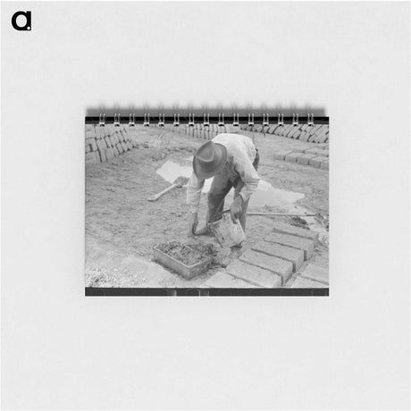 アートメモ帳-Adobe Brick Making, Chamisal
 - ラッセル リー Memo.