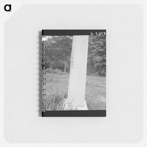 アートメモ帳-Monument in churchyard of Baptist church - ドロテア ラング Memo.