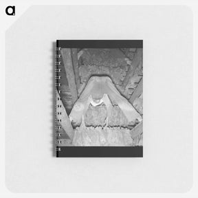 アートメモ帳-Son of tenant farmer hanging up strung tobacco inside the barn - ドロテア ラング Memo.