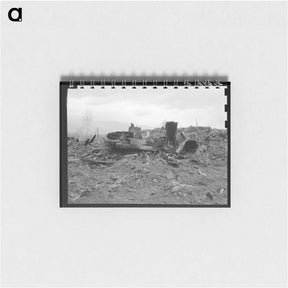 アートメモ帳-New settlers shack at foot of hills on poor sandy soil - ドロテア ラング Memo.