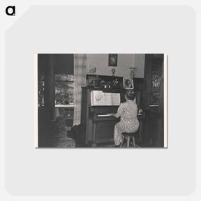 アートポストカード-Fruit Farmer's Wife Playing Piano
 - ラッセル リー Postcard.