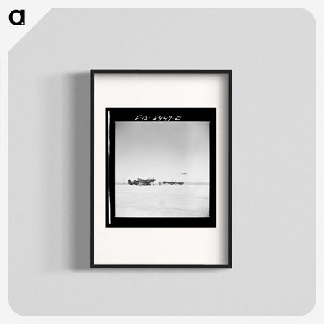 2-11_Russell-Lee_blk