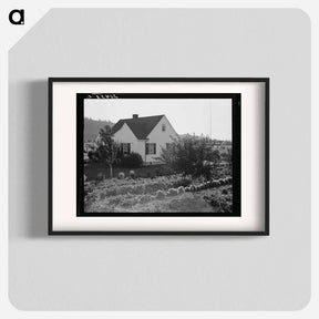 アートポスター-Untitled photo, possibly related to: Washington, Cowlitz County, Longview. Home on Longview homestead project - ドロテア ラング Poster.