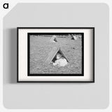 2-13_Russell-Lee_blk
