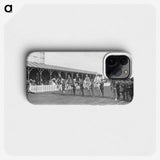 2-1_The-Burton-Brothers_phone
