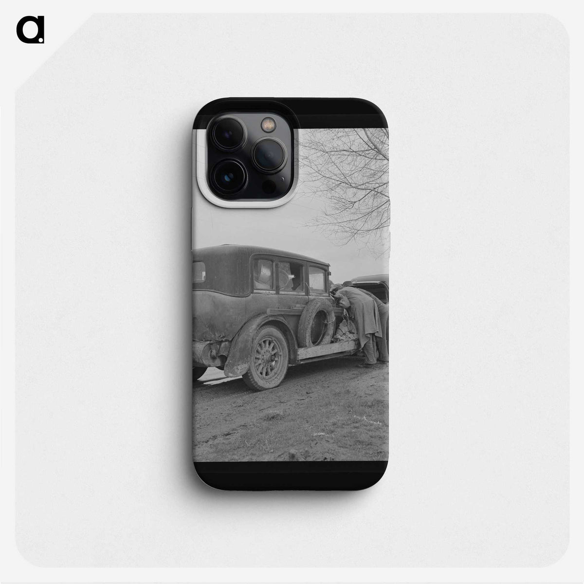 2-22_Dorothea-Lange_phone