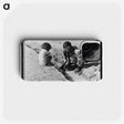 2-29_Dorothea-Lange_phone