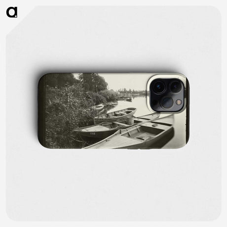 2-31_Eugene-Atget_phone