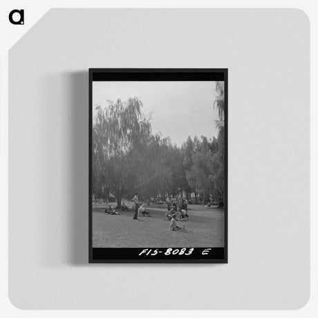 2-31_Russell-Lee_blk-crop