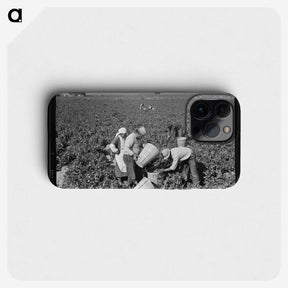 2-32_Dorothea-Lange_phone