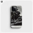 2-33_Eugene-Delacroix_phone