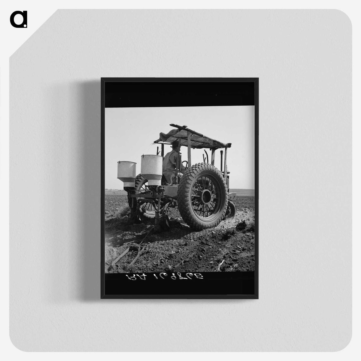 2-34_Dorothea-Lange_blk-crop