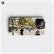 2-34_Public-Institution-of-Paris-Museums_phone