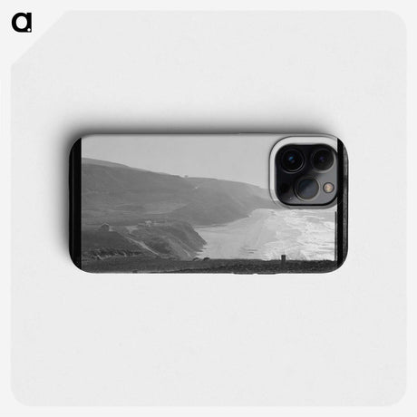 2-37_Dorothea-Lange_phone
