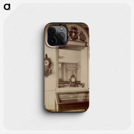 2-38_Eugene-Atget_phone