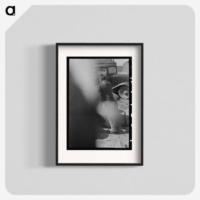 2-44_Russell-Lee_blk