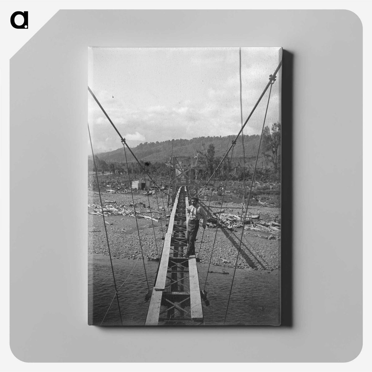 2-45_Leslie-Adkin_canvas