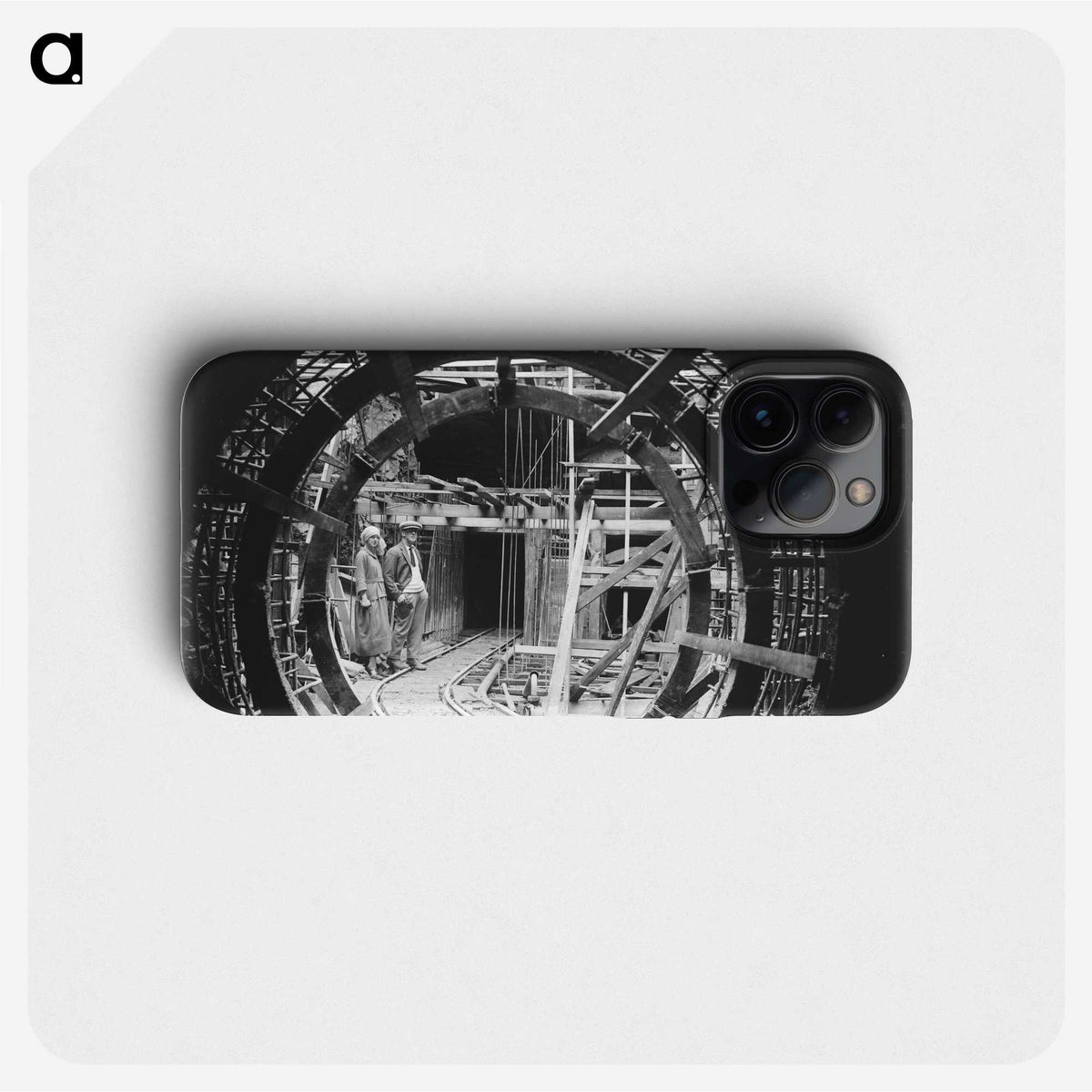 2-48_Leslie-Adkin_phone