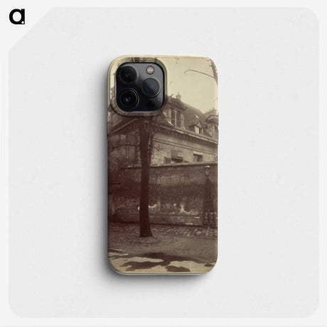 2-4_Eugene-Atget_phone