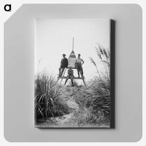 2-5_Leslie-Adkin_canvas