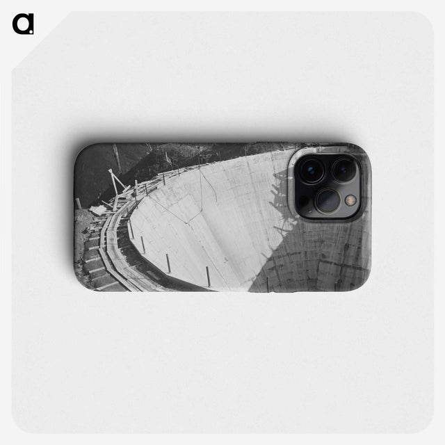 2-66_Leslie-Adkin_phone