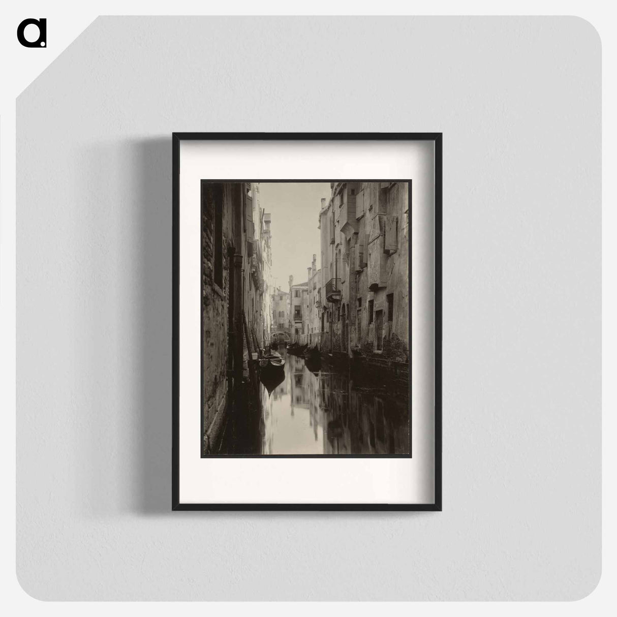 A Venetian Canal - アルフレッド スティーグリッツ Poster.