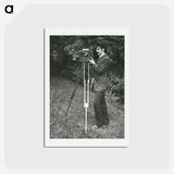 アートポストカード-Self-Portrait with camera, tripod and pistol - アルフレッド スティーグリッツ Postcard.