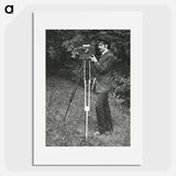 Self-Portrait with camera, tripod and pistol - アルフレッド スティーグリッツ Poster.