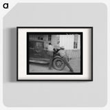 2-6_Russell-Lee_blk