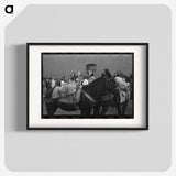 2-71_Russell-Lee_blk