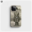 2-7_Hugo-Simberg_phone