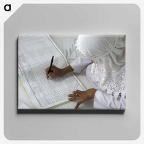 2-83_COVID-19_canvas