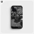 2-83_Dorothea-Lange_phone