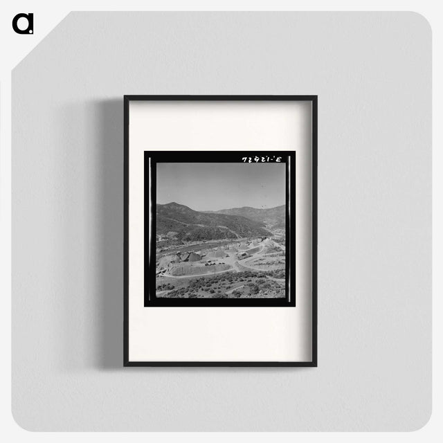 2-85_Russell-Lee_blk