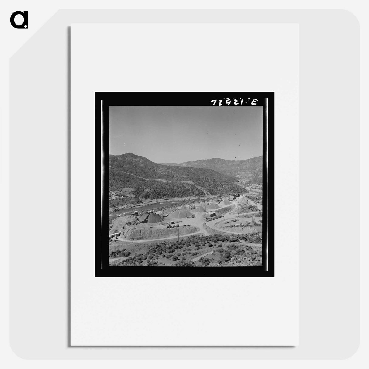 2-85_Russell-Lee_picture